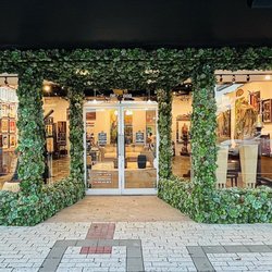 CURATED.ART - Store Front