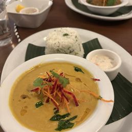 Shrimp curry