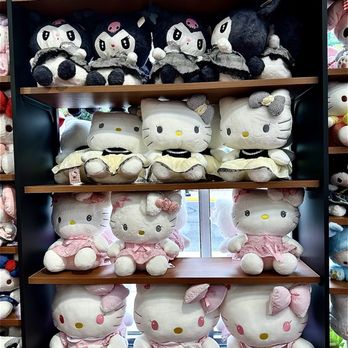 Orange Pocket - Hello Kitty plushies. - Toy Stores Near Me - Gaithersburg, Maryland Orange Pocket - Hello Kitty plushies. - Toy Stores Near Me - Gaithersburg, Maryland
