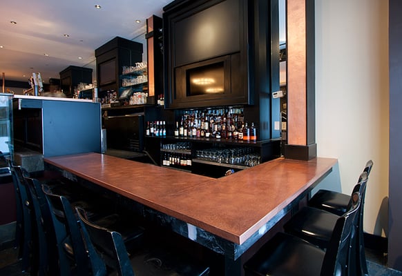 Five Horses Tavern by null
