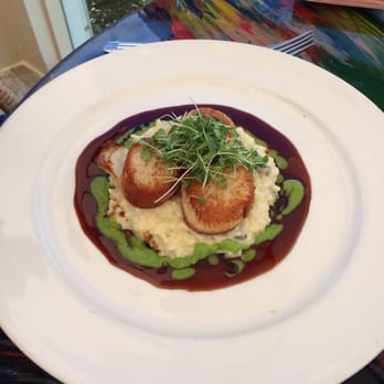 Geoffrey's Malibu - Scallops with Risotto. Totally recommandable!! - Seafood Near Me - Malibu, California Geoffrey's Malibu - Scallops with Risotto. Totally recommandable!! - Seafood Near Me - Malibu, California