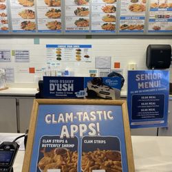 Captain D's - Inside