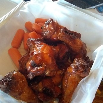 Vickery's Bar & Grill - Vix wings - Bars Near Me - Mount Pleasant, South Carolina Vickery's Bar & Grill - Vix wings - Bars Near Me - Mount Pleasant, South Carolina