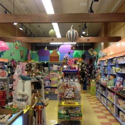 Alakazam Toys and Gifts - Inside