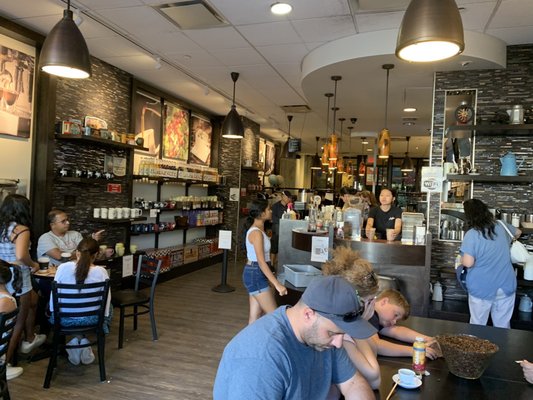 Evelyn's Coffee Bar by null