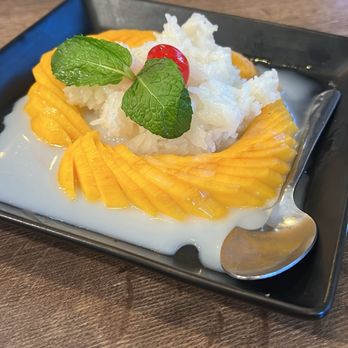 Andaman Thai - Mango sticky rice - Thai Near Me - Walnut Creek, California Andaman Thai - Mango sticky rice - Thai Near Me - Walnut Creek, California