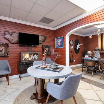 Paul Talley - Legacy Oak - Meeting Room - Real Estate Agents Near Me - Scottsboro, Alabama Paul Talley - Legacy Oak - Meeting Room - Real Estate Agents Near Me - Scottsboro, Alabama