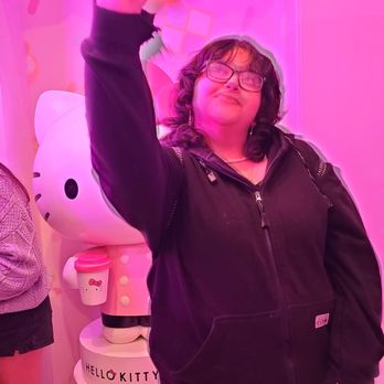 Hello Kitty Cafe - Everyone taking pictures at the spot. - Cafes Near Me - Irvine, California Hello Kitty Cafe - Everyone taking pictures at the spot. - Cafes Near Me - Irvine, California