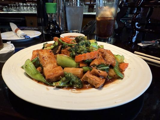 Sun Shui Asian Kitchen & Sushi by null