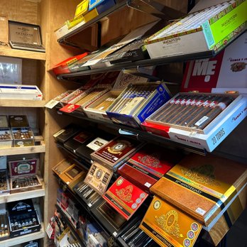 I VAPE & TOBACCO - Updated June 2026 - 22 Photos - 2316 S 17th St,  Wilmington, North Carolina - Tobacco Shops - Phone Number
