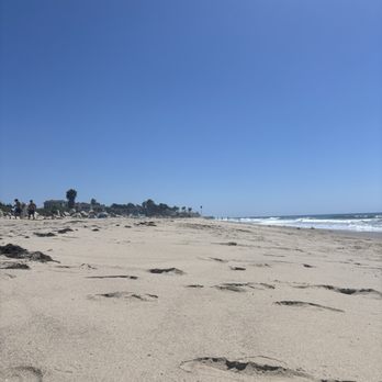Santa Claus Beach - Beaches Near Me - Carpinteria, California Santa Claus Beach - Beaches Near Me - Carpinteria, California