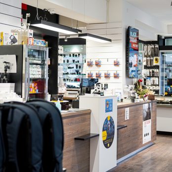 Fotomax - Photography Stores & Services Near Me - Nuremberg, BY Fotomax - Photography Stores & Services Near Me - Nuremberg, BY
