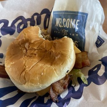 Culver's - The Culver's Bacon Deluxe - Fast Food Near Me - Roseville, Michigan