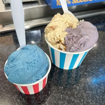 Scoops & Bites - Bremerton Blue, Lavender & Cookie Butter - Ice Cream & Frozen Yogurt Near Me - Bremerton, Washington
