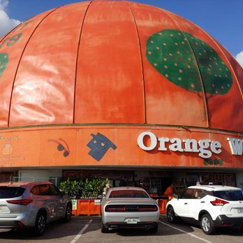 Florida Orange World - This place almost burned down 3 1/2 weeks ago! - Fruits & Veggies Near Me - Kissimmee, Florida