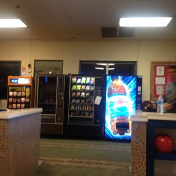 West Valley Bowl - Vending machine - Bowling Near Me - Tracy, California