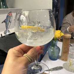 Half Door - Gin on ice. Dingle Gin