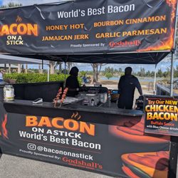 Lakes Park Farmers Market