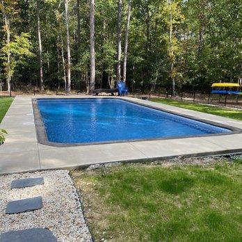 Still Waters Pool - Pool Size: 20x40 with wall to wall stair and bench on the deep end. - Pool & Hot Tub Service Near Me Still Waters Pool - Pool Size: 20x40 with wall to wall stair and bench on the deep end. - Pool & Hot Tub Service Near Me