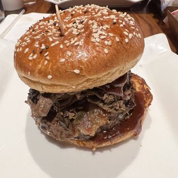 Gordon Ramsay Burger Las Vegas - Burgers Near Me - Las Vegas, Nevada Gordon Ramsay Burger Las Vegas - Burgers Near Me - Las Vegas, Nevada