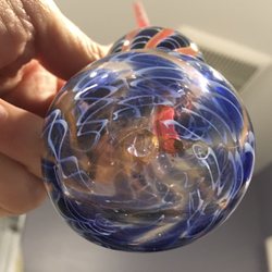 Billerica Smoke Shop - Stem was welded wrong. I used a red straw to show you.