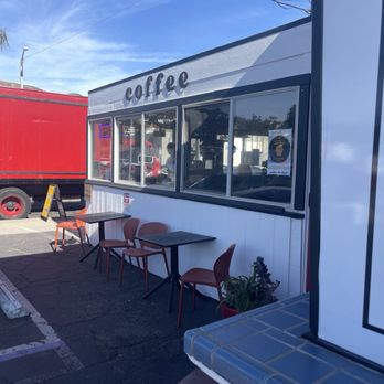 B&J Drive-In - B&J Drive In (Nov 2024) - Attached Coffee Place - Burgers Near Me - Ventura, California B&J Drive-In - B&J Drive In (Nov 2024) - Attached Coffee Place - Burgers Near Me - Ventura, California