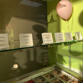 Yogurtland - Toppings 2.07.22 - Ice Cream & Frozen Yogurt Near Me - Yorba Linda, California