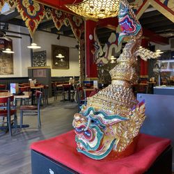 Sawatdee Thai Restaurant - Minneapolis - Decor