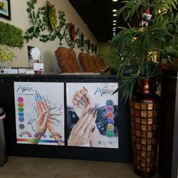 Garden Nails