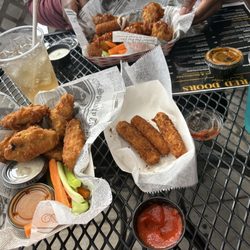 The Red Doors Bar and Grill - Fried Chicken Wings & Mozzarella Sticks