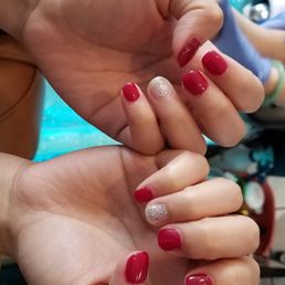 red wine & glitter red wine & glitter