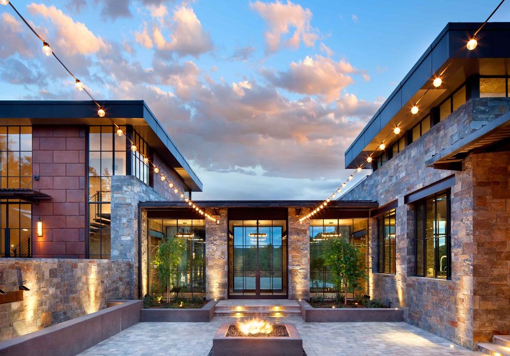 Slide of ATL Window King