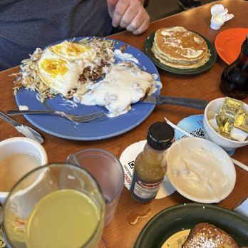 Sam's No 3 - Breakfast & Brunch Near Me - Denver, Colorado Sam's No 3 - Breakfast & Brunch Near Me - Denver, Colorado