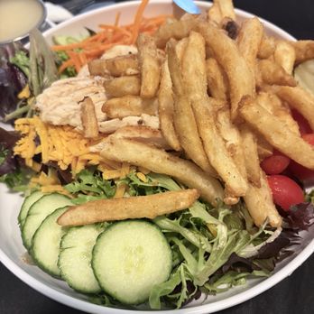 Shortys Restaurant and Bar - Pittsburg salad with chicken - Bars Near Me - Stoystown, Pennsylvania Shortys Restaurant and Bar - Pittsburg salad with chicken - Bars Near Me - Stoystown, Pennsylvania