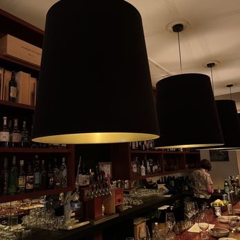 Oloroso - Cool bar - Spanish Near Me - Philadelphia, Pennsylvania