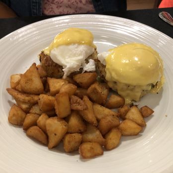 Lucky Mi Noodle House - Crab cakes Benny with fries - Noodles Near Me - Immokalee, Florida