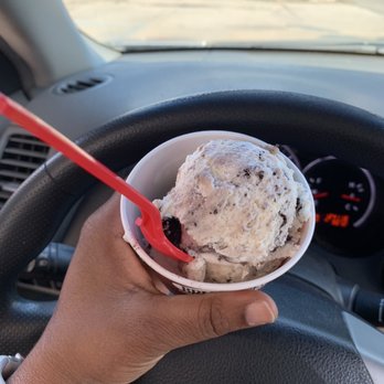 Bruster's Real Ice Cream - Oreo ice cream - Desserts Near Me - Vestavia, Alabama Bruster's Real Ice Cream - Oreo ice cream - Desserts Near Me - Vestavia, Alabama