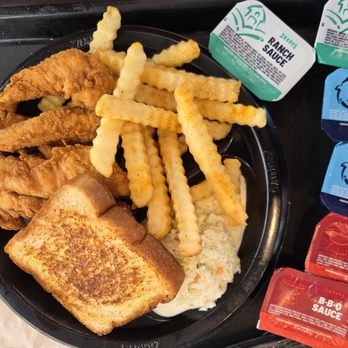 Zaxbys - Fast Food Near Me - Rocky Mount, North Carolina