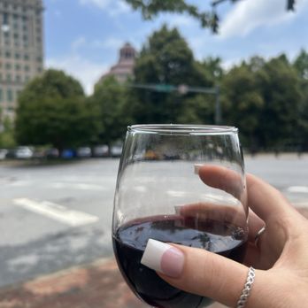 Twisted Laurel Downtown Asheville - Red wine blend - Bars Near Me - Asheville, North Carolina Twisted Laurel Downtown Asheville - Red wine blend - Bars Near Me - Asheville, North Carolina