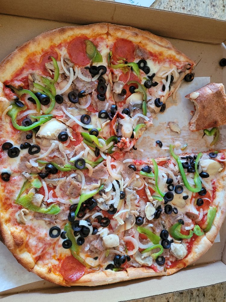 Food from Rockbridge County Pizza Pasta & Subs