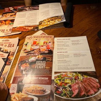 Outback Steakhouse - Menu - Steakhouses Near Me - Miami, Florida