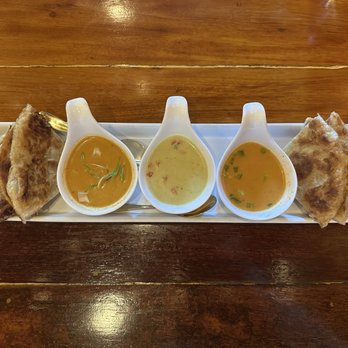 Ayutthaya Thai - Curry Trio with Roti - IG @bougiefoodieboi - Thai Near Me - Seattle, Washington