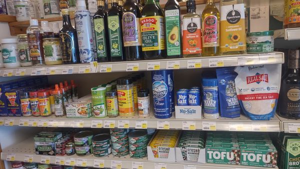 Joshua Tree Health Foods by null