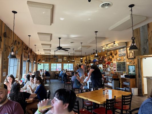 Polly's Pancake Parlor by null