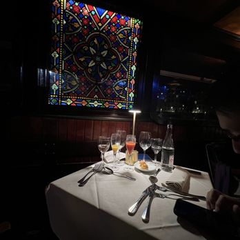 Le Calife - Our view.   Seriously.... Wtf. - French Near Me - Paris, 75
