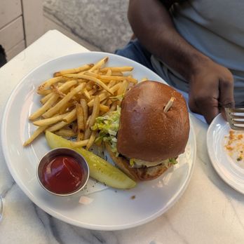 Wilder - Wilder Cheeseburger with Fries - Pizza Near Me - Philadelphia, Pennsylvania Wilder - Wilder Cheeseburger with Fries - Pizza Near Me - Philadelphia, Pennsylvania