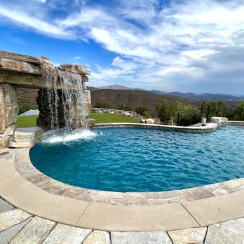 Paradise Custom Pools - Pool & Hot Tub Service Near Me - Santee, California Paradise Custom Pools - Pool & Hot Tub Service Near Me - Santee, California