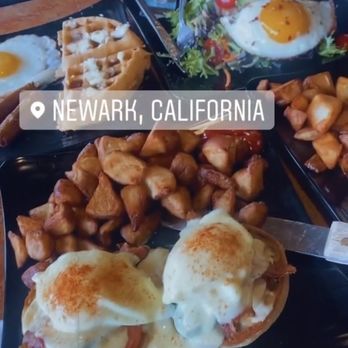 My Cafe - California Benedict and Avocado'd Toast - Breakfast & Brunch Near Me - Newark, California My Cafe - California Benedict and Avocado'd Toast - Breakfast & Brunch Near Me - Newark, California