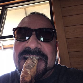 Sonny's BBQ - Me trying to enjoy a tasteless redneck eggroll - Barbeque Near Me - Apopka, Florida