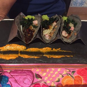 La Virgen de la Cueva - Seared tuna tacos on blue corn tortillas. - Mexican Near Me - Guanajuato, GUA